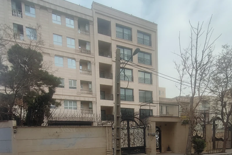 ساختمان مسکونی پونک -آقای نوری