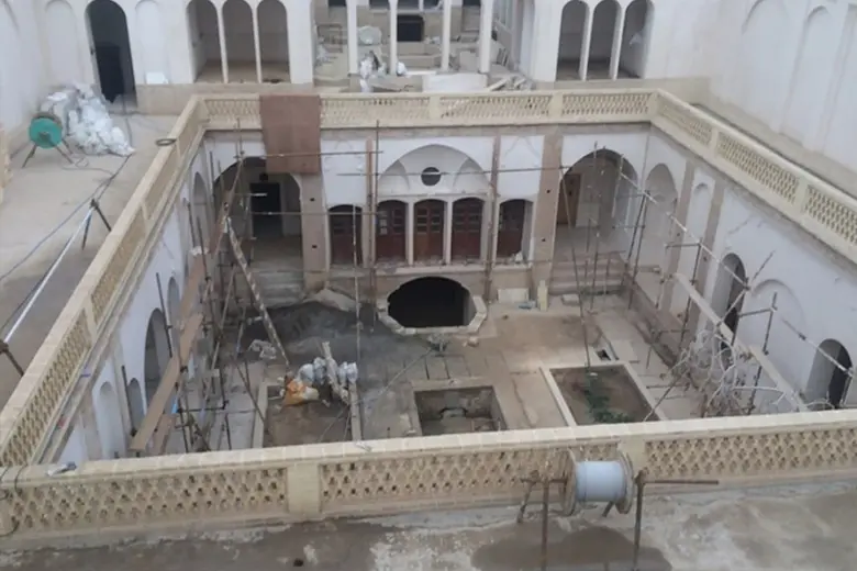 آثار باستانی خانه سنتی کاشان – سرکارخانم منوچهری